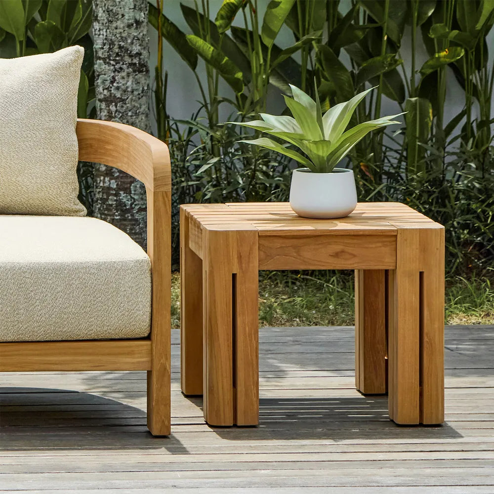Arles 21" Outdoor Side Table, Natural Teak